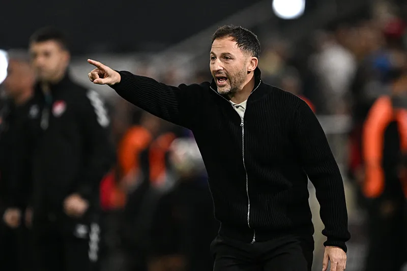 Fenerbahçe'ye transferde bir stoper bir golcü! - 1