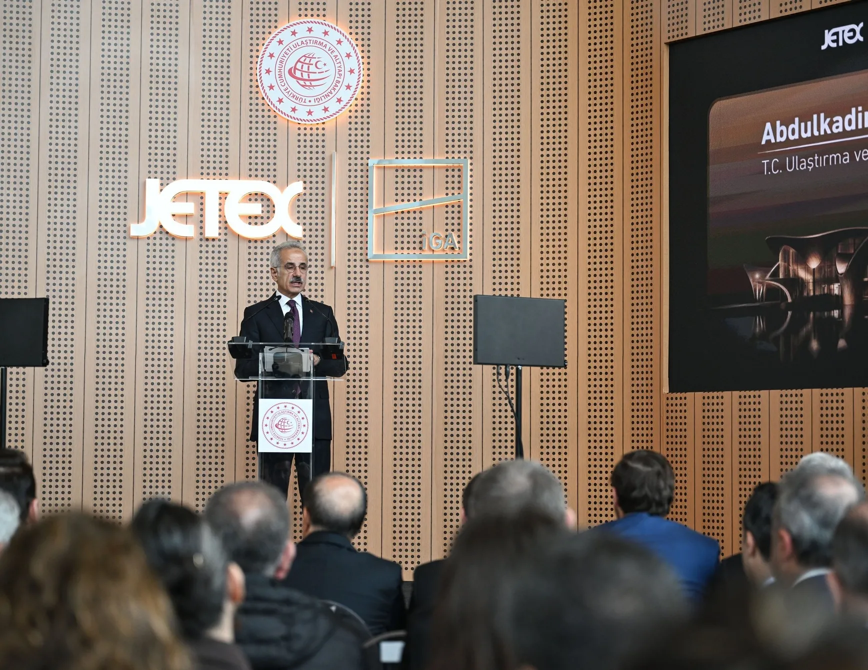 İstanbul’u küresel merkez yapacak stratejik yatırım: JETEX-İGA terminali açıldı