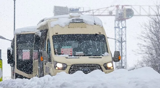 otobusler-calisiyor-mu-18-mart-cuma-iett-metro-metrobus-tramvay-vapur-marmaray-iptal-mi-istanbul-valisi-ali-ye-1647610955190.jpg 🚍Otobüsler çalışıyor mu? Bugün ve yarın İETT, metro, metrobüs, tramvay, vapur, marmaray iptal mi? İstanbul Valisi Ali Yerlikaya...-3
