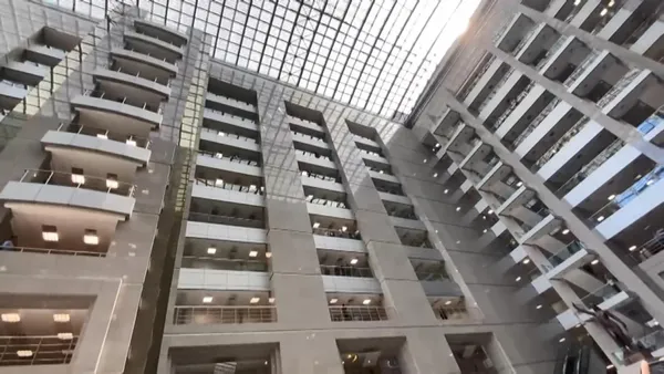 caglayandaki-istanbul-adalet-sarayinda-hareketli-dakikalar-intihara-kalkisan-bir-kisi-vazgecirildi-1656407306385.jpg Çağlayan'daki İstanbul Adalet Sarayı'nda hareketli dakikalar! İntihara kalkışan bir kişi vazgeçirildi-4