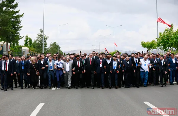Başkan Erdoğan 15 Temmuz Demokrasi ve Milli Birlik Günü'nde milletle omuz omuza! - 12