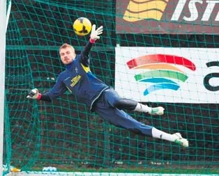 Mert Günok için imza vakti