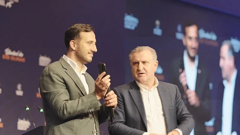 Başkan Erdoğan programa telefonla katıldı. (DHA)