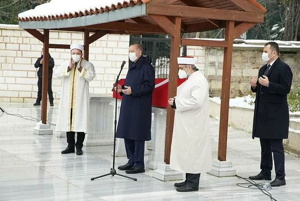 Sosyolog Nur Vergin'e veda! Cenaze törenine Başkan Erdoğan da katıldı-6