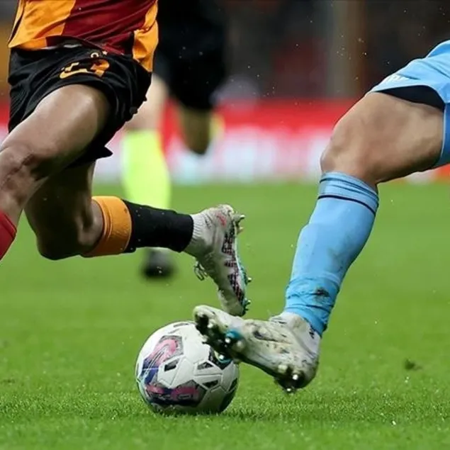 Zirvede büyük kapışma