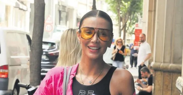 Özge Ulusoy tatilini İtalya’da geçirecek!