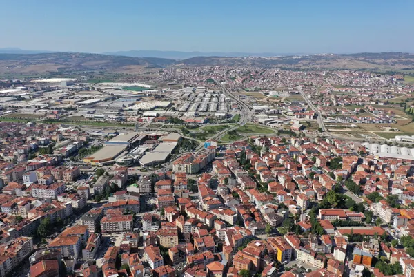 bursanin-ilcesi-inegol-dis-ticaret-fazlasiyla-71-ili-geride-birakti-1616507005022.jpg