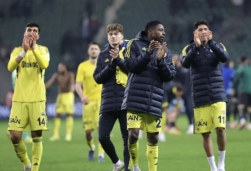 Spor yazarları Kocaelispor - Fenerbahçe maçını değerlendirdi! "Rezil performans" - 10