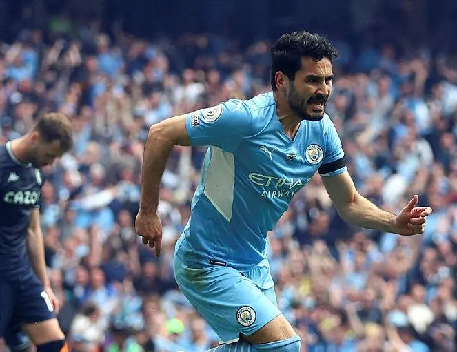 İlkay Ada’yı salladı!