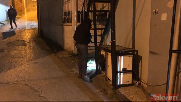 Beyoğlu'nda inanılmaz görüntüler... Sevgilisinin boğazına bıçak dayayan adamı silahla vurdu - 11