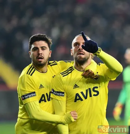 Son dakika Fenerbahçe transfer haberleri: Dortmund’dan Fenerbahçe’nin yıldızına kanca