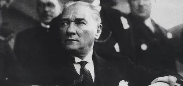 MUSTAFA KEMAL PAŞA İZMİR'DEN MİLLETVEKİLİ SEÇİLDİ