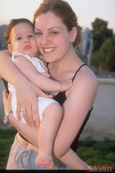 Kayahan’ın büyük kızı Beste Açar hakkındaki ‘ihanet’ iddialarına yanıt verdi! İşte Beste’nin açıklaması - 4