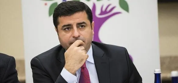 Eski HDP Eş Genel Başkanı Selahattin Demirtaş hakkında 5 ayrı suçtan dokunulmazlığının kaldırılması talebiyle fezleke hazırlandı