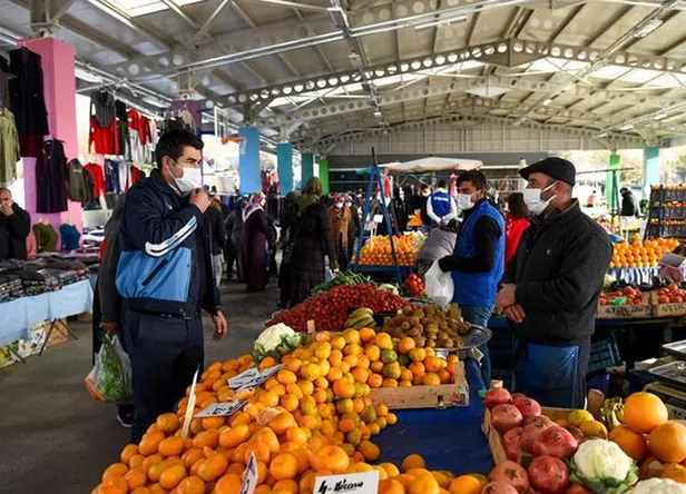 Tam kapanmada bugün semt pazarları açık mı? Yasakta semt pazarları kapalı mı, çalışıyor mu?-5