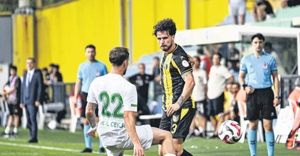 TFF 1. Lig’de Serik Belediyespor, Ümraniyespor’u penaltı golüyle yendi