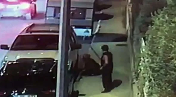 samuray-kilici-nedir-nasil-bir-sey-samuray-kilici-olayi-nedir-katana-kilici-ile-oldurulen-basak-cengizin-son-goruntuleri-ortaya-cikti-1636642969500.jpg Samuray kılıcı olayı nedir? Samuray kılıcı nedir, nasıl bir şey? Katana kılıcı ile öldürülen Başak Cengiz'in son görüntüleri ortaya çıktı!-3