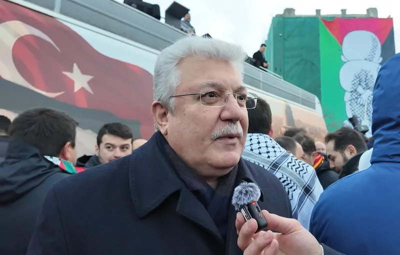 ak-partili-akbasoglu-ve-mustafa-sentop-takvime-konustu-galatadan-gazzeye-vicdan-kiyami-ozgurlugun-mujdecisi-ol-1767263614862.jpeg AK Partili Akbaşoğlu ve Mustafa Şentop TAKVİM'e konuştu! Galata'dan Gazze'ye vicdan kıyamı: "Özgürlüğün müjdesi olsun"-2