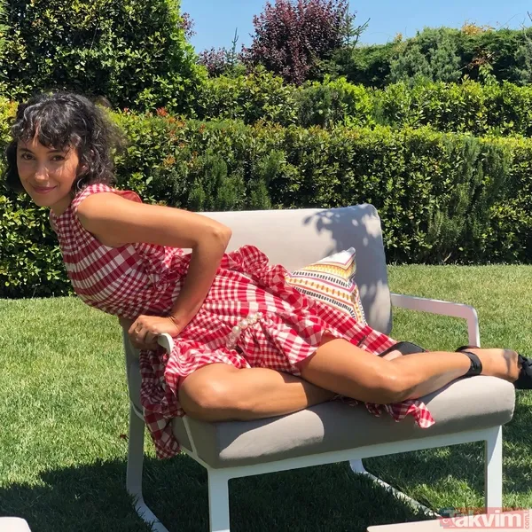 Duygu Sarışın’dan final sonrası aşk kaçamağı! Soluğu Londra’da aldı - 7