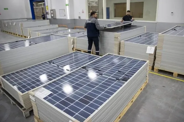 kalyon-pv-gunes-enerjisi-teknolojilerine-100-milyon-dolar-ilave-yatirim-yapacak-1701900685810.jpeg Avrupa ve Amerika'da eşi benzeri yok! Kalyon PV'den güneş enerjisi teknolojilerine dev yatırım hamlesi-3