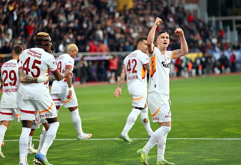 Galatasaray'a transfer için evet dedi! Dünya devinin yıldızı yolda - 1