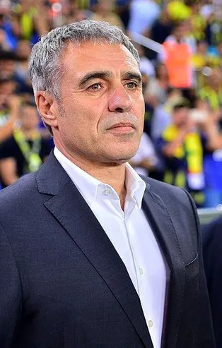 Ersun Yanal'dan takıma uyarı! "Derbi kadar zor..."