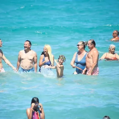 Denizde eğlenceli anlar