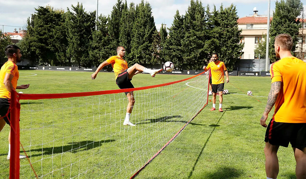 Fatih Terim 11'i değiştiriyor! - 5