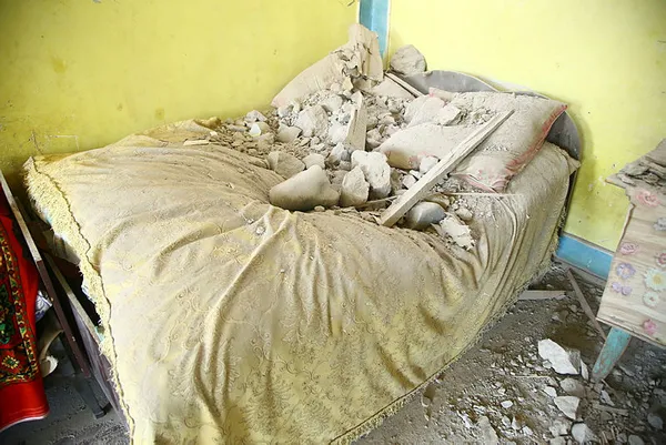 ermenistan-ordusu-azerbaycanli-sivilleri-vurmaya-basladi-1594818910634.jpg Ermenistan ordusu Azerbaycanlı sivilleri vurmaya başladı: Tüm dünya bunların namertliğini biliyor-8