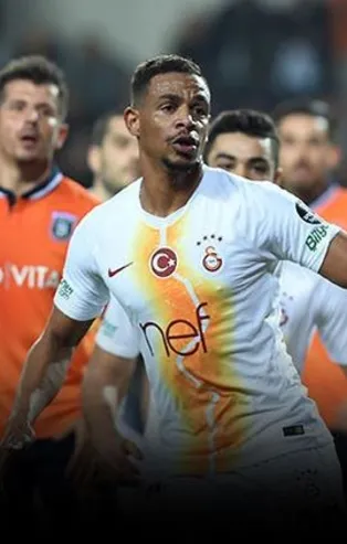 Galatasaray - Medipol Başakşehir maçı için Cüneyt Çakır'ın ismi öne çıktı
