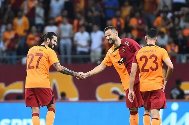 Galatasaray'da gelen gideni arattı! Seferovic, Mertens ve Icardi'nin golü yok ama Mostafa Mohammed ve Diagne...