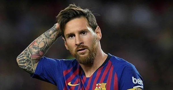 messi cilginligi paris saint germain psg eyfel kulesi ni kiraladi takvim