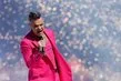 Robbie Williams’ın İstanbul konseri iptal edildi! İngiliz şarkıcı güvenlik yalanıyla açıklama yaptı