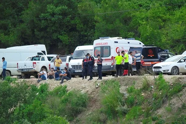 Son dakika: Bursa'da selde kaybolan Derya Bilen'i arama çalışmaları yeniden başladı-2