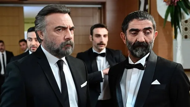 ben-bu-cihana-sigmazama-altin-cagini-yasatacak-transfer-edhodan-sonra-bir-sov-daha-yapacaklar-1687612334912.jpg Ben Bu Cihana Sığmazam'a altın çağını yaşatacak transfer! Yıllar sonra bir kez daha buluşacaklar-4