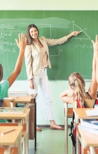 Yüzde 36'lık zam ile gündeme gelen özel okullar şimdi de öğretmen ücretleriyle tepki topladı