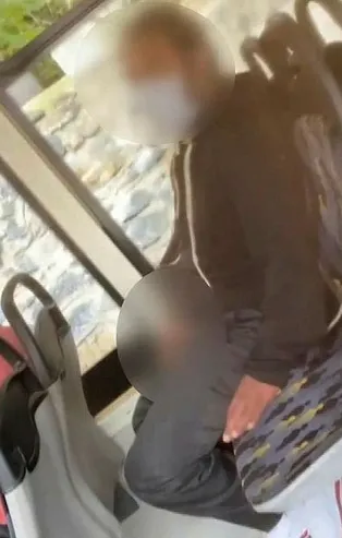 İETT otobüsünde mastürbasyon rezaleti! Yan koltukta oturan kadın saniye saniye kaydetti