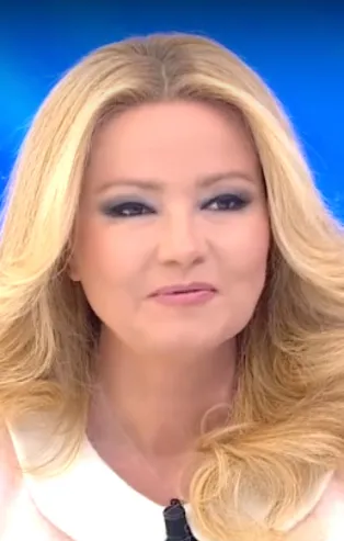 ATV MÜGE ANLI SON BÖLÜM İZLE! Arzu Karadeniz 27 yıl sonra evlatlık olduğunu öğrendi...