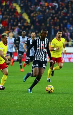 Kartal büyük fırsat tepti