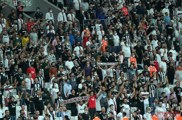 Beşiktaş açılışı güzel yaptı! (Beşiktaş 3-0 Çaykur Rizespor MAÇ SONUCU ÖZET) - 8
