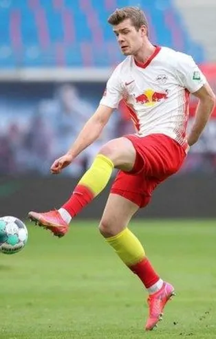 Leipzig Sörloth için Fenerbahçe’ye 2 seçenek sundu