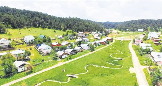 sivas-tarihi-guzellikleri-zengin-mutfagi-ve-dogal-guzellikleriyle-ziyaretcileri-cezbediyor-1668722034660.jpeg Sivas, tarihi güzellikleri, zengin mutfağı ve doğal güzellikleriyle ziyaretçileri cezbediyor-5