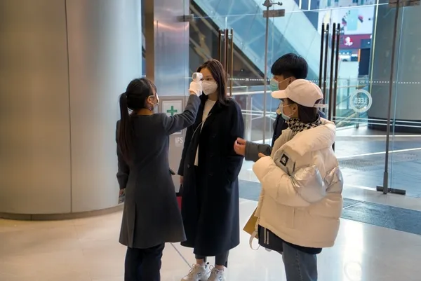 Japonya'da Kovid-19’dan ölümler 2 bini geçti! İç turizm destekleri askıya alınabilir-5