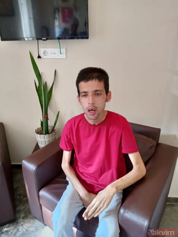 İstanbul Sultanbeyli'de özel bakım evinde kalan otizmli Oğuz Sercan Şevker'e yasağa rağmen elma verildi! Yaşam mücadelesini kaybetti - 2