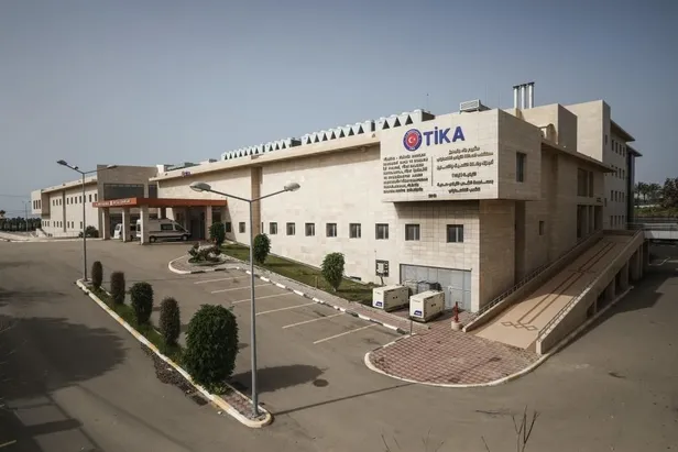 CANLI TAKİP | İşgalci İsrail Gazze'ye 24 gündür ölüm yağdırıyor! Havadan karadan denizden her yerden bombalıyor-6