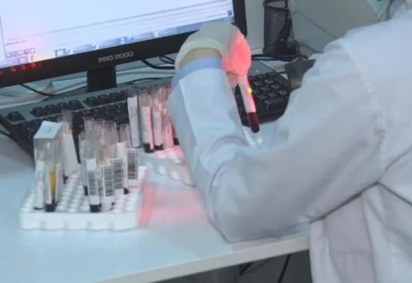 koronavirus-asisi-turkiyede-ne-zaman-denenecek-bilim-kurulu-uyesi-tarih-verdi-1598514619137.jpg Koronavirüs aşısı Türkiye'de ne zaman denenecek? Bilim Kurulu üyesi tarih verdi-3