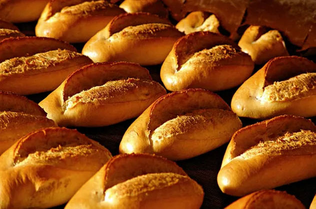 Rüyada ekmek görmek ne anlama gelir? Rüyada ekmek aldığını görmek ne anlama gelir?