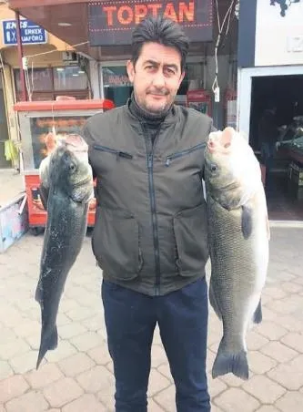 kirmizi-bultenle-araniyordu-yabanci-uyruklu-seks-iscisi-nilufar-mirxanova-kafeslendi-1704417173312.jpeg Kırmızı bültenle aranıyordu! yabancı uyruklu seks işçisi Nilufar Mirxanova kafeslendi-2