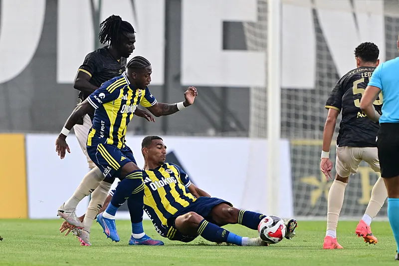 Fenerbahçe'den Galatasaray'a dev çalım! Okan Buruk bizzat isim vermişti - 5