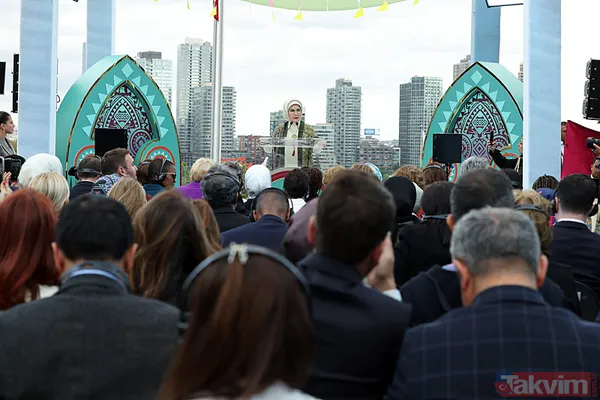 Emine Erdoğan, 2017 Yılında Kurdukları Afrika Kültür Evi Derneği'nin De Böylesi Bir Dünya Hayalinin Ürünü Olduğunu Belirterek, "Bugün Derneğin, Ülkemizdeki...